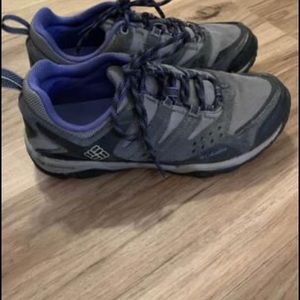 Columbia shoes